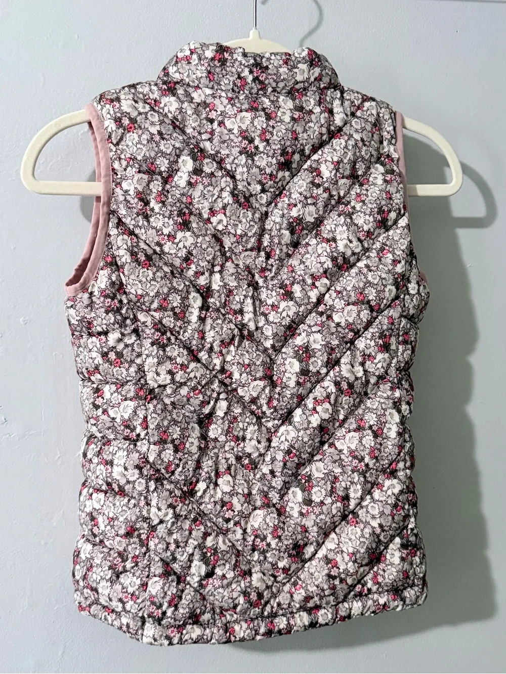 GAP Girls Quilted Floral Puffy Vest - Pink/Gray/White